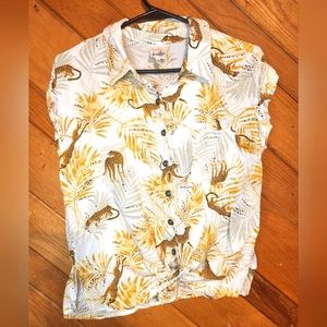 Belle du jour cheetah animal short sleeved white medium button down shirt